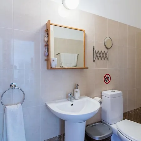 Lägenhet Glade - 1 Bedroom W Balcony In Larnaca