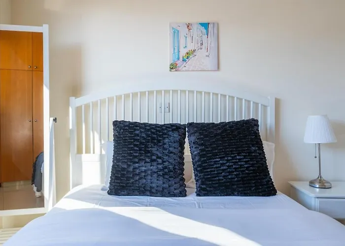 Glade - 1 Bedroom W Balcony In *